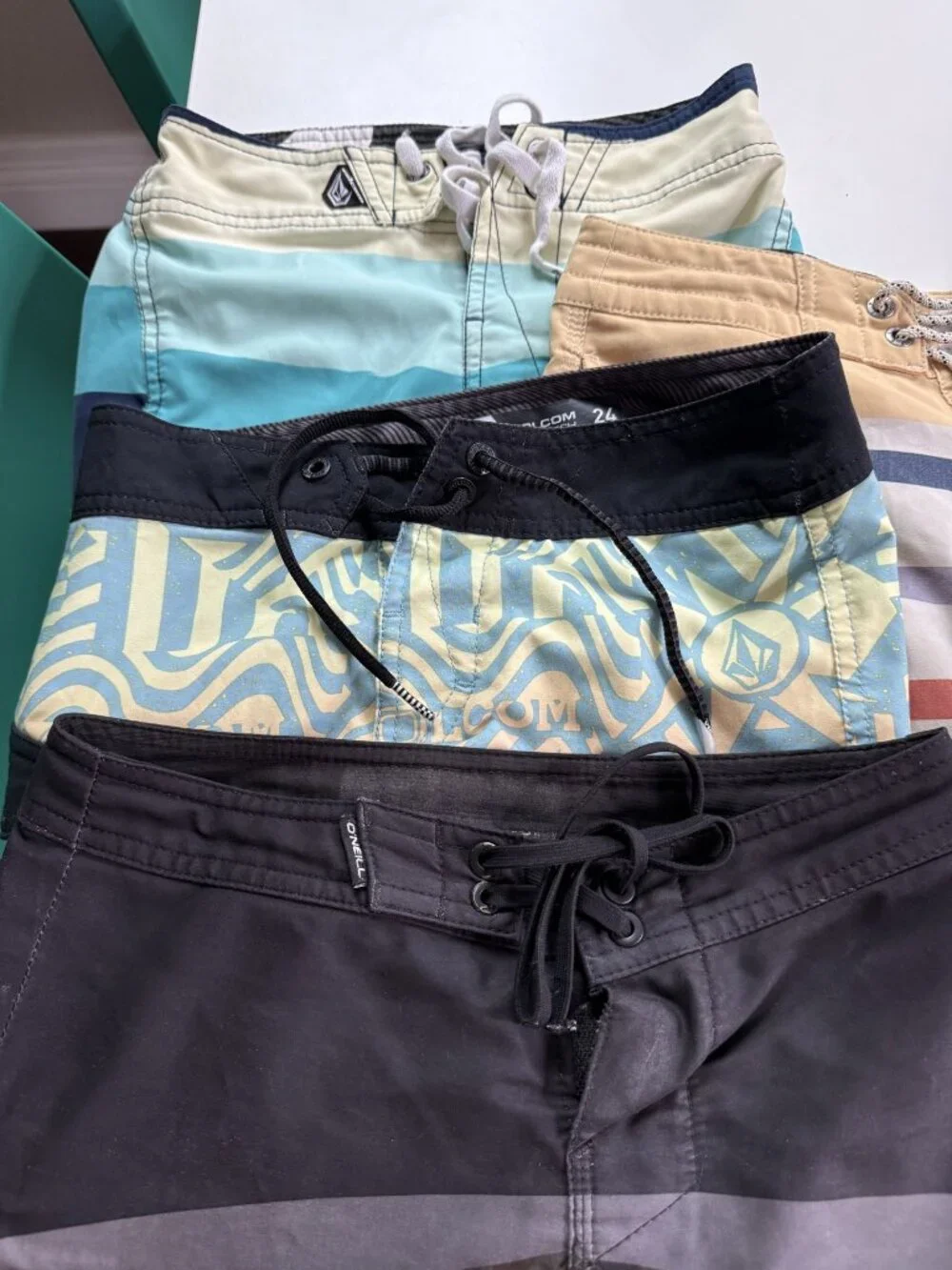 5 pairs - Boys boardshorts